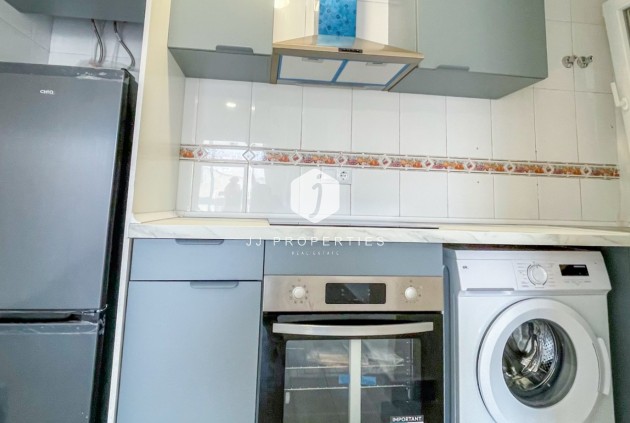 Tweedehands - Appartement / flat -
Torrevieja - Costa Blanca
