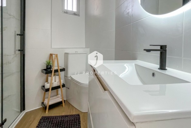 Tweedehands - Appartement / flat -
Orihuela Costa - Costa Blanca