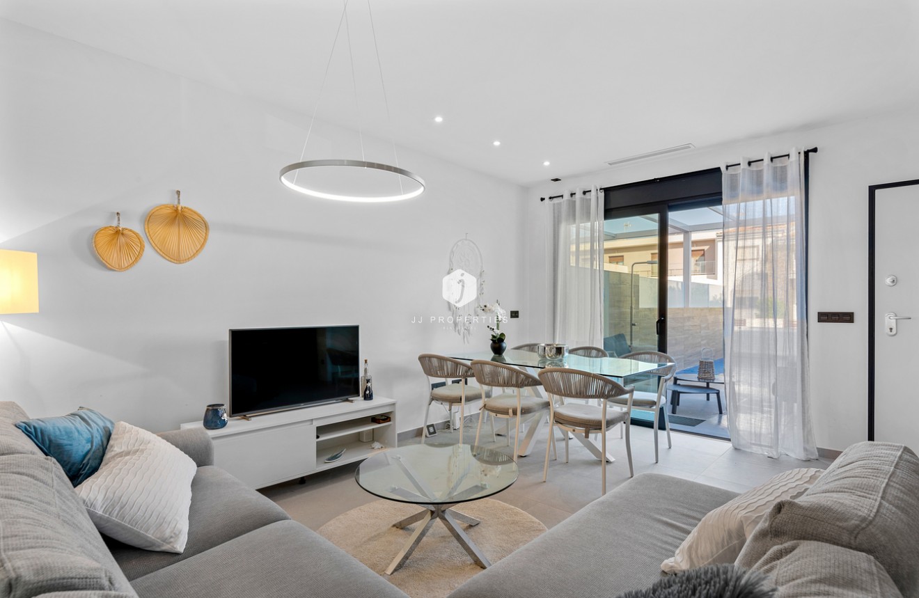 Resale - Chalet -
Rojales - Town