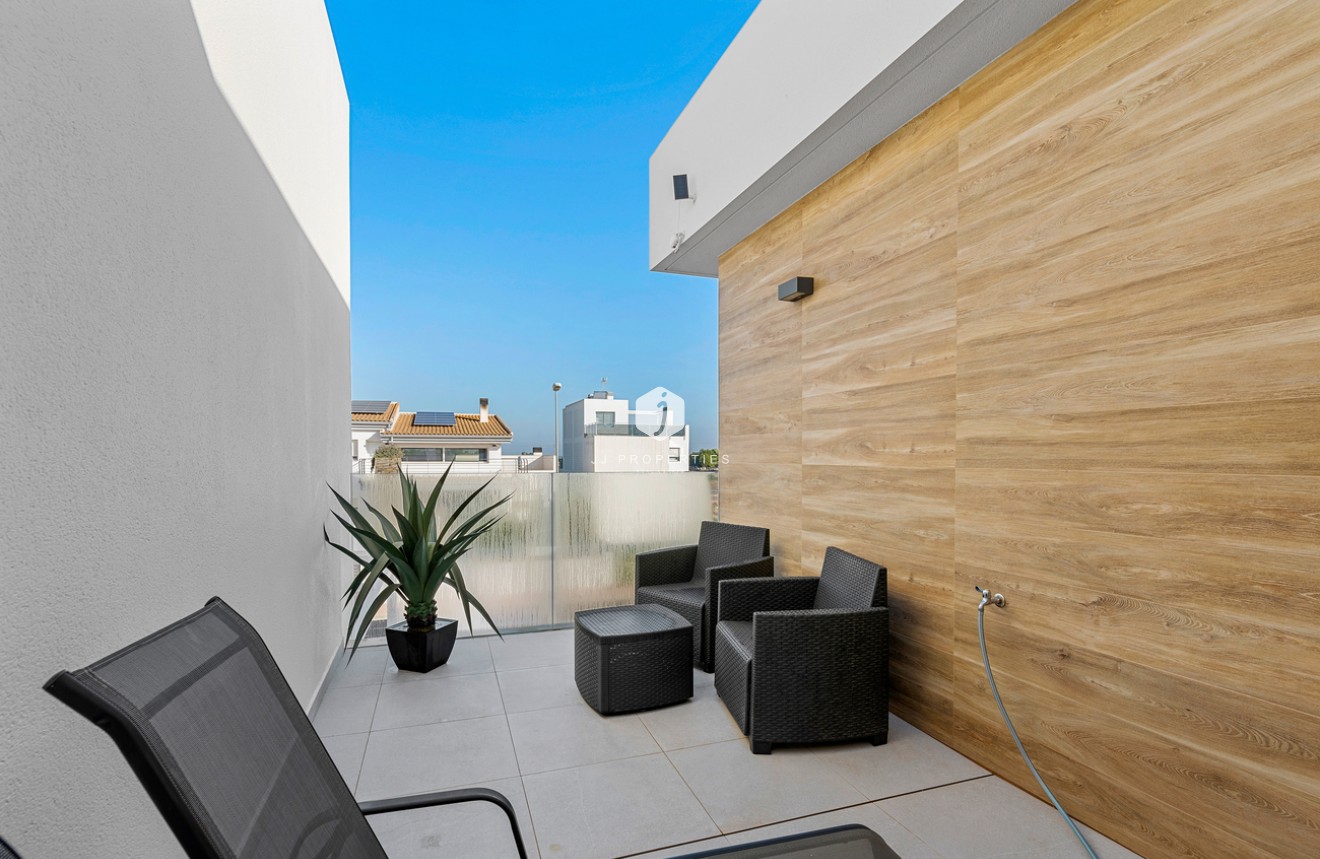 Resale - Chalet -
Rojales - Town
