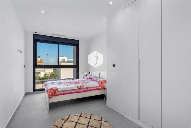 Resale - Chalet -
Rojales - Town