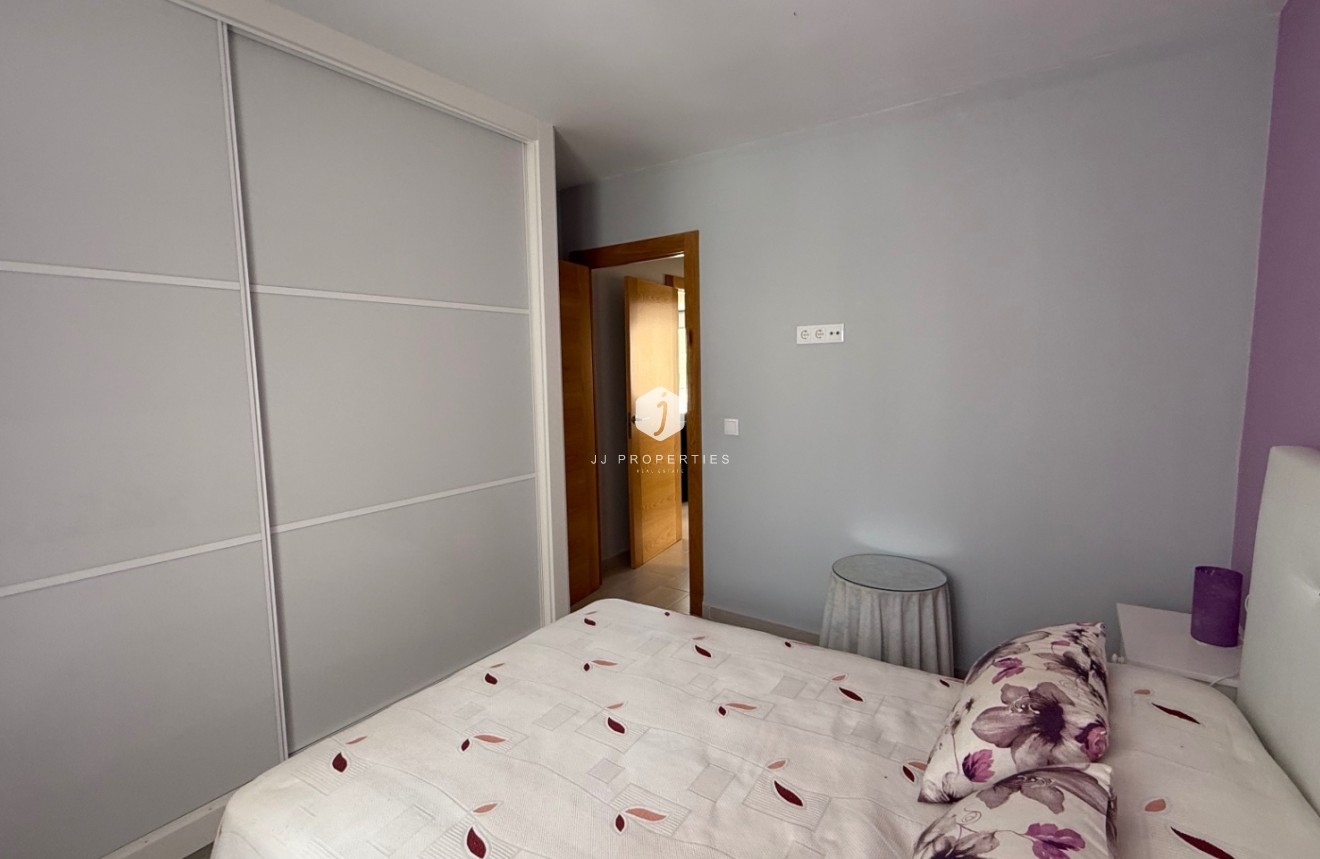 Z drugiej ręki - Mieszkanie w bloku -
Torrevieja - Costa Blanca