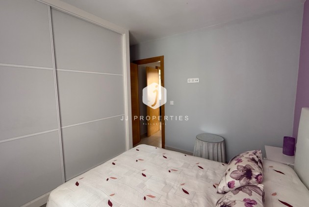 Z drugiej ręki - Mieszkanie w bloku -
Torrevieja - Costa Blanca