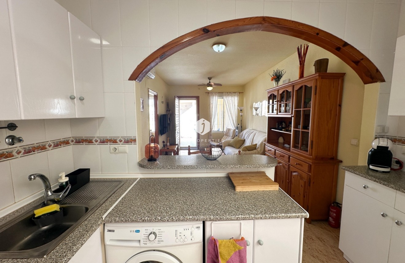 Aus zweiter Hand - Bungalow -
Orihuela Costa - Costa Blanca