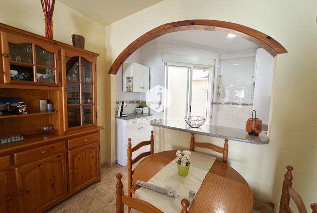 Aus zweiter Hand - Bungalow -
Orihuela Costa - Costa Blanca