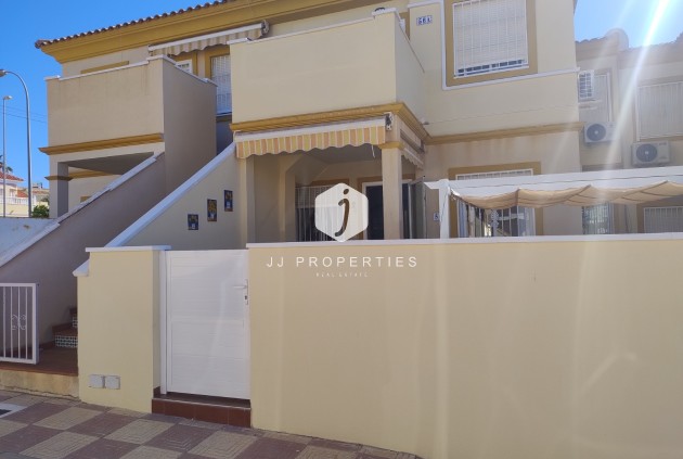 Aus zweiter Hand - Bungalow -
Orihuela Costa - Costa Blanca