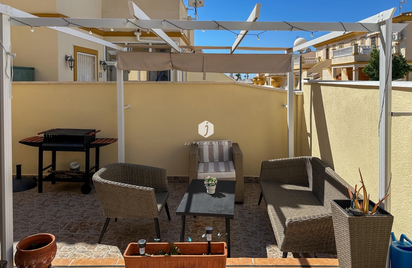 Aus zweiter Hand - Bungalow -
Orihuela Costa - Costa Blanca