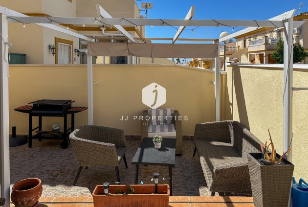 Aus zweiter Hand - Bungalow -
Orihuela Costa - Costa Blanca