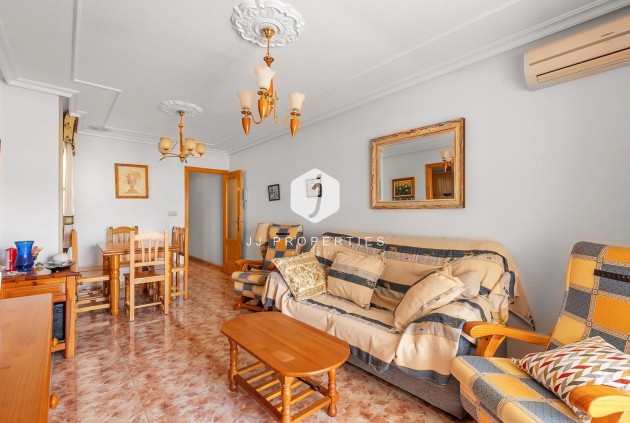 Aus zweiter Hand - Wohnung -
La Mata - Costa Blanca