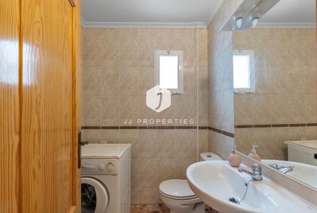 Aus zweiter Hand - Wohnung -
La Mata - Costa Blanca