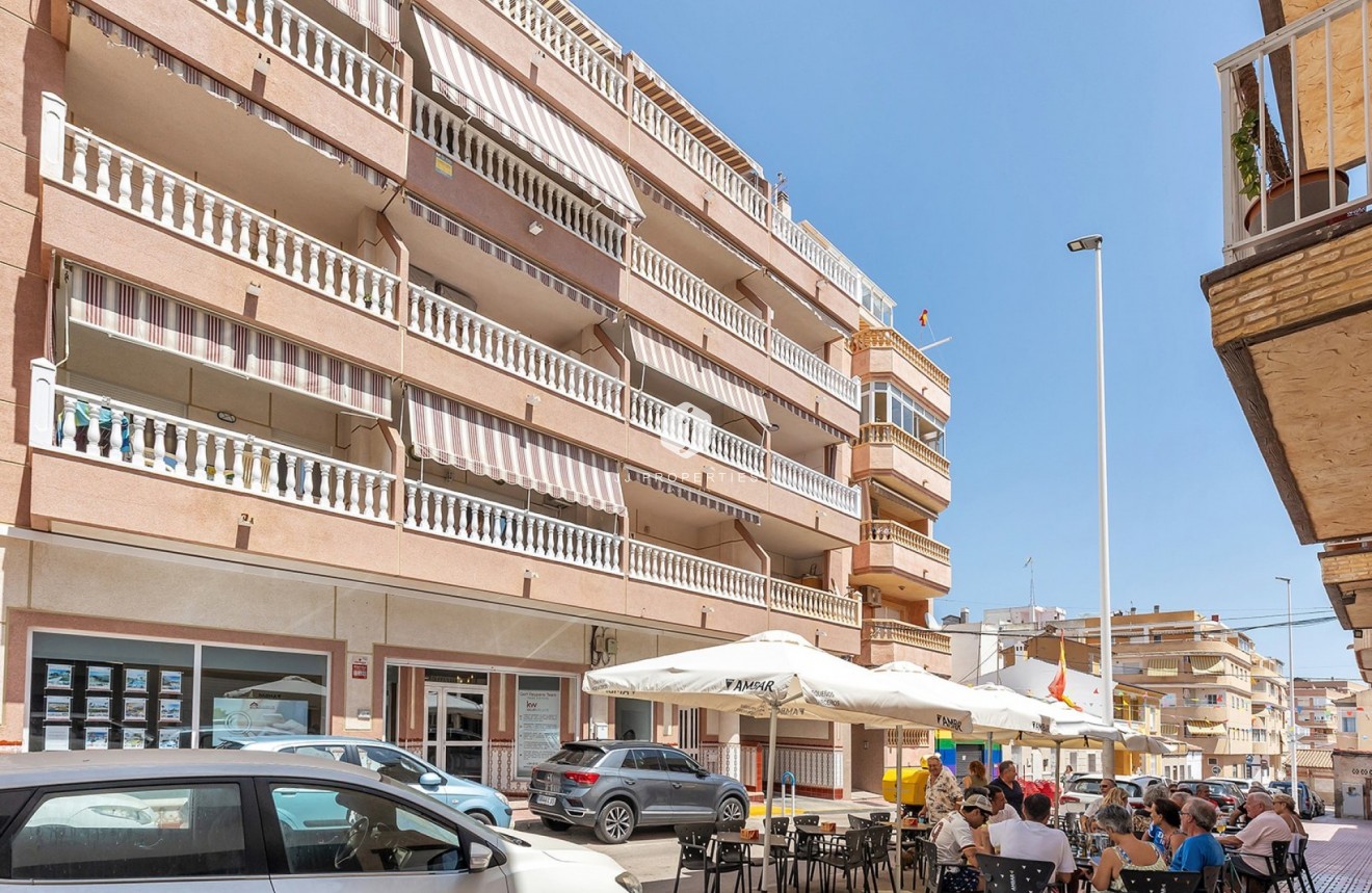 Aus zweiter Hand - Wohnung -
La Mata - Costa Blanca
