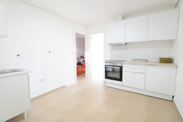 Tweedehands - Appartement / flat -
Torrevieja - Acequion