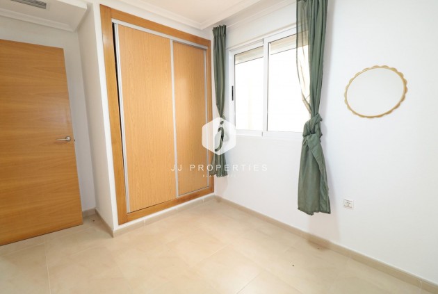 Tweedehands - Appartement / flat -
Torrevieja - Acequion