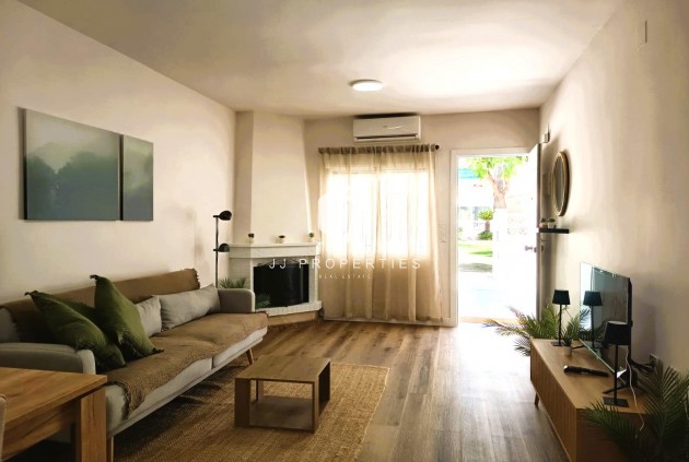 Segunda mano - Bungalow -
Orihuela Costa - Costa Blanca