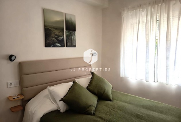 Segunda mano - Bungalow -
Orihuela Costa - Costa Blanca