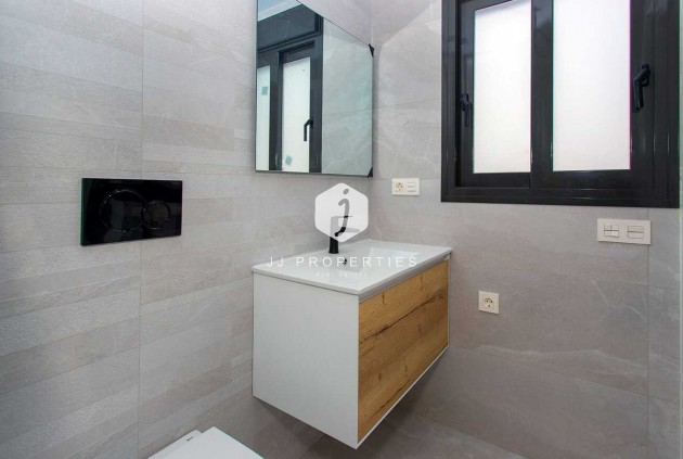 Tweedehands - Appartement / flat -
Torrevieja - CENTRE PLAYA DEL CURA LAS PISCINAS