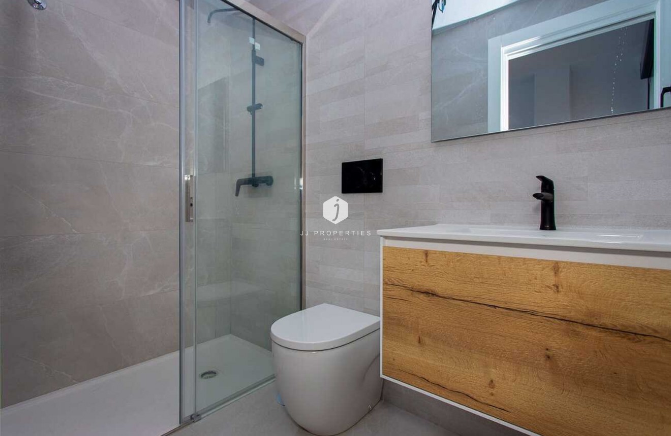 Tweedehands - Appartement / flat -
Torrevieja - CENTRE PLAYA DEL CURA LAS PISCINAS