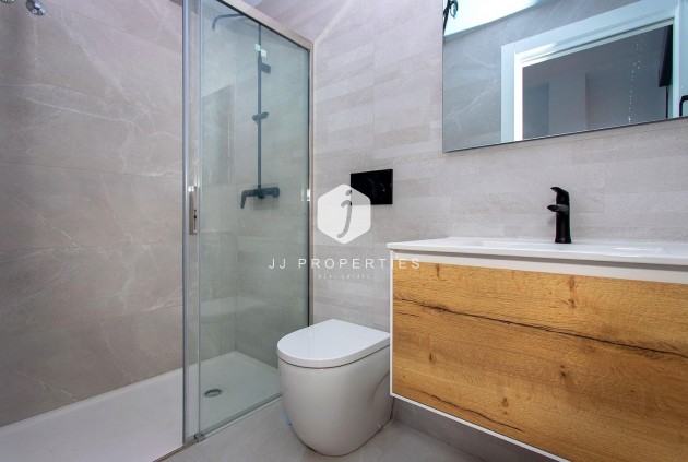 Resale - Apartment / flat -
Torrevieja - Playa del Cura