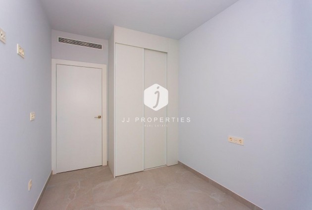 Resale - Apartment / flat -
Torrevieja - Playa del Cura