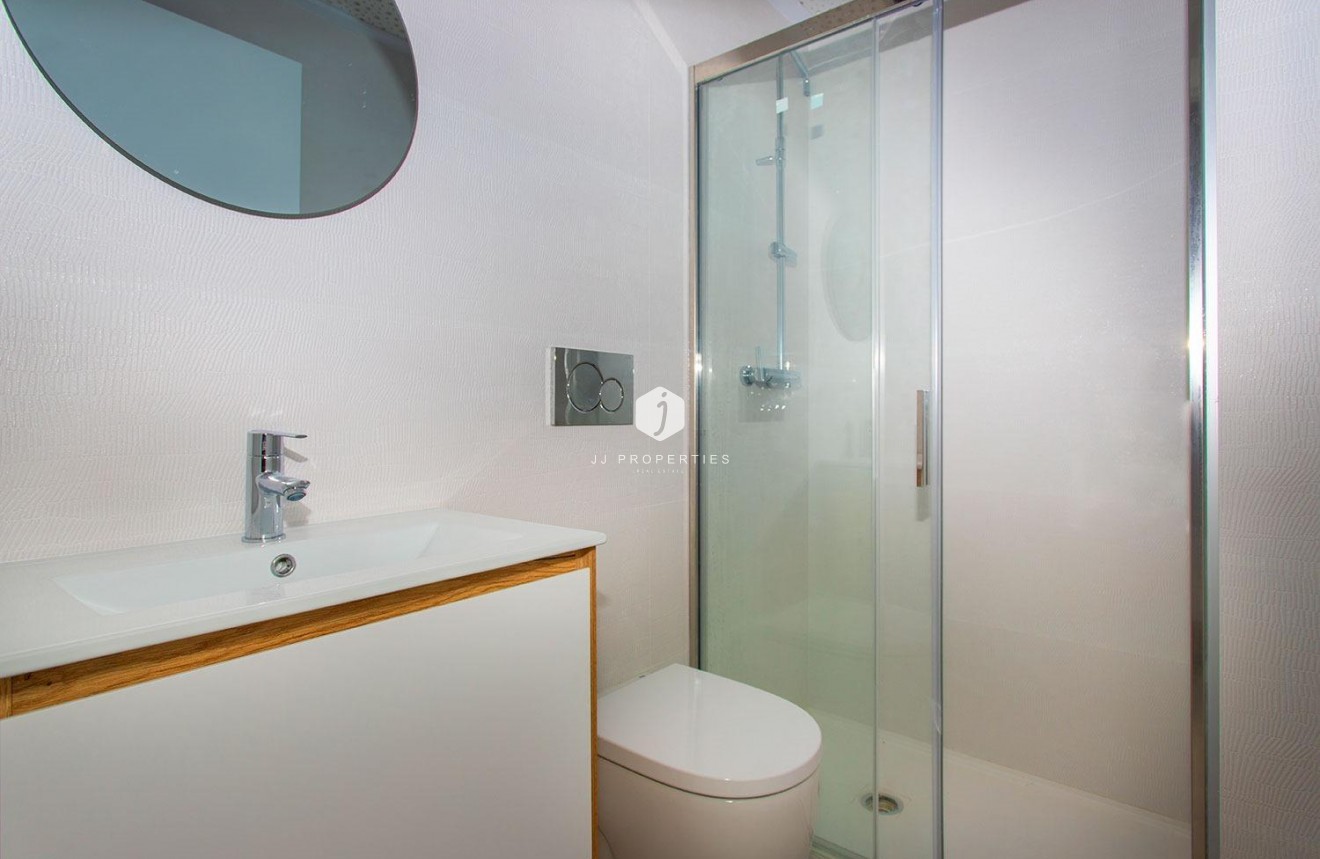 Resale - Apartment / flat -
Torrevieja - Playa del Cura