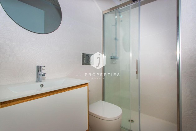 Resale - Apartment / flat -
Torrevieja - Playa del Cura