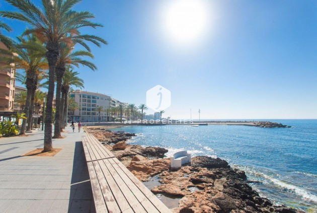 Resale - Apartment / flat -
Torrevieja - Playa del Cura
