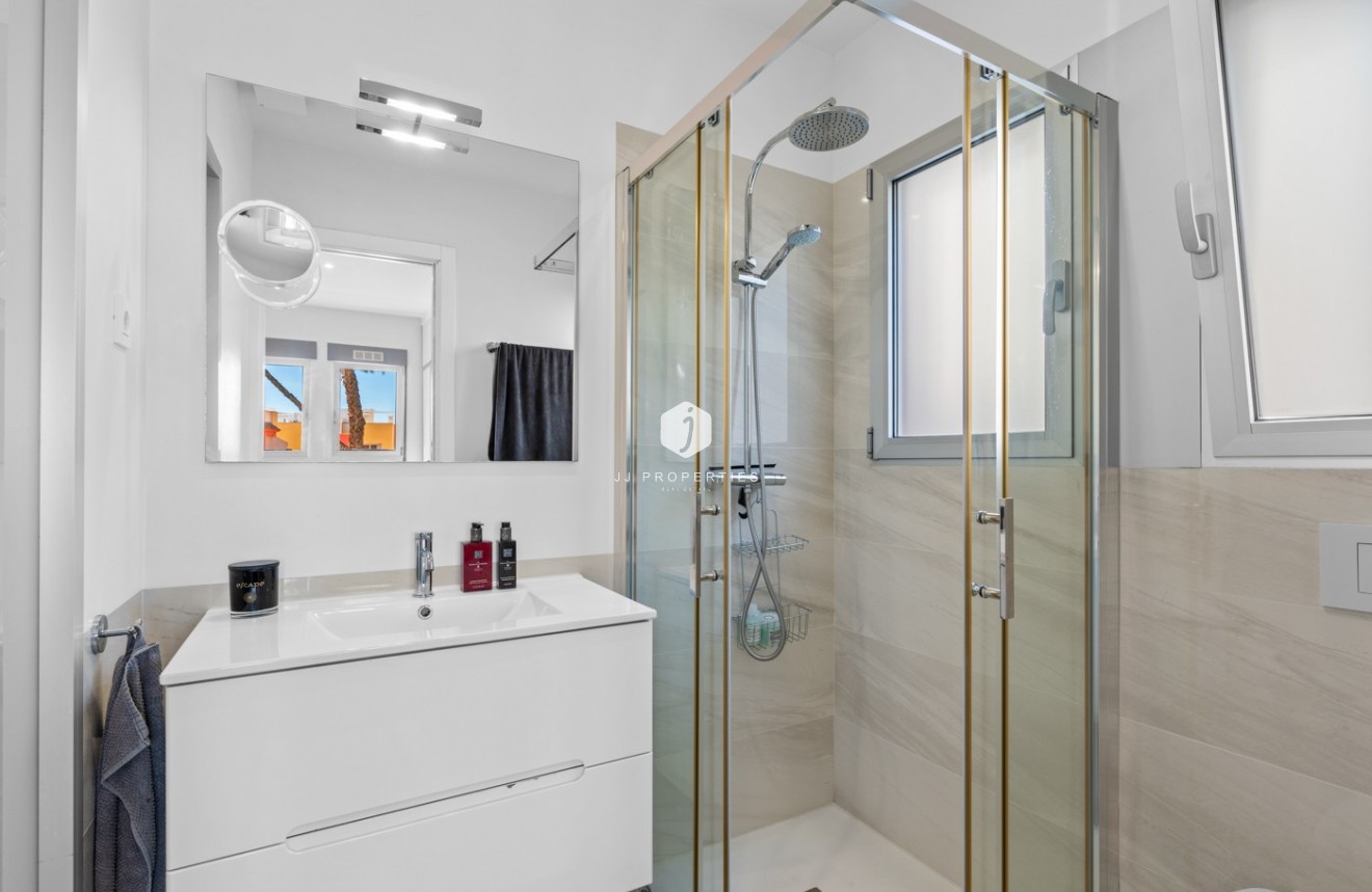 Tweedehands - Appartement / flat -
Orihuela Costa - Costa Blanca