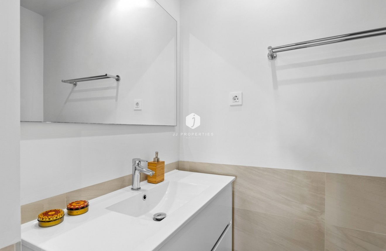 Tweedehands - Appartement / flat -
Orihuela Costa - Costa Blanca