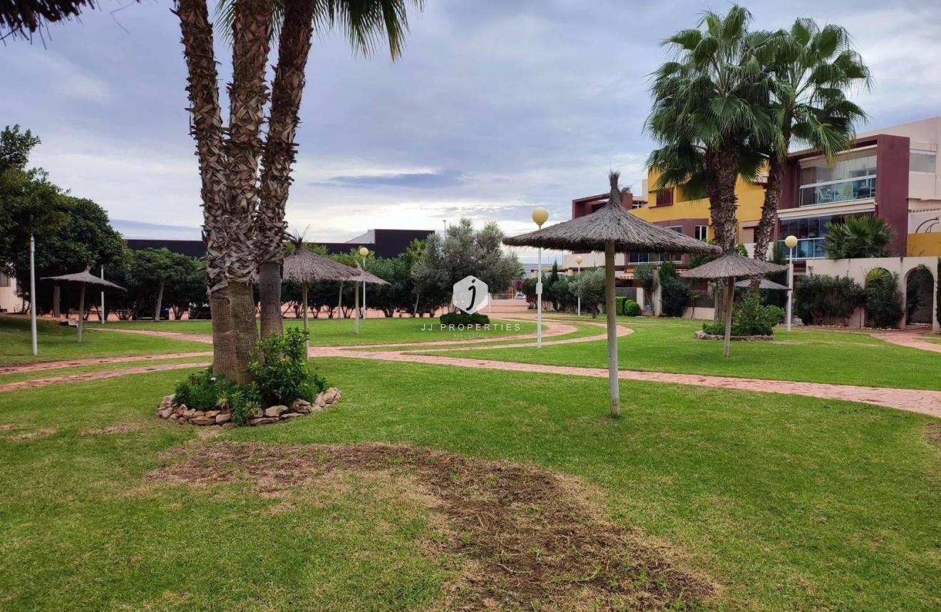 Aus zweiter Hand - Wohnung -
Orihuela Costa - Horizonte - La Campana