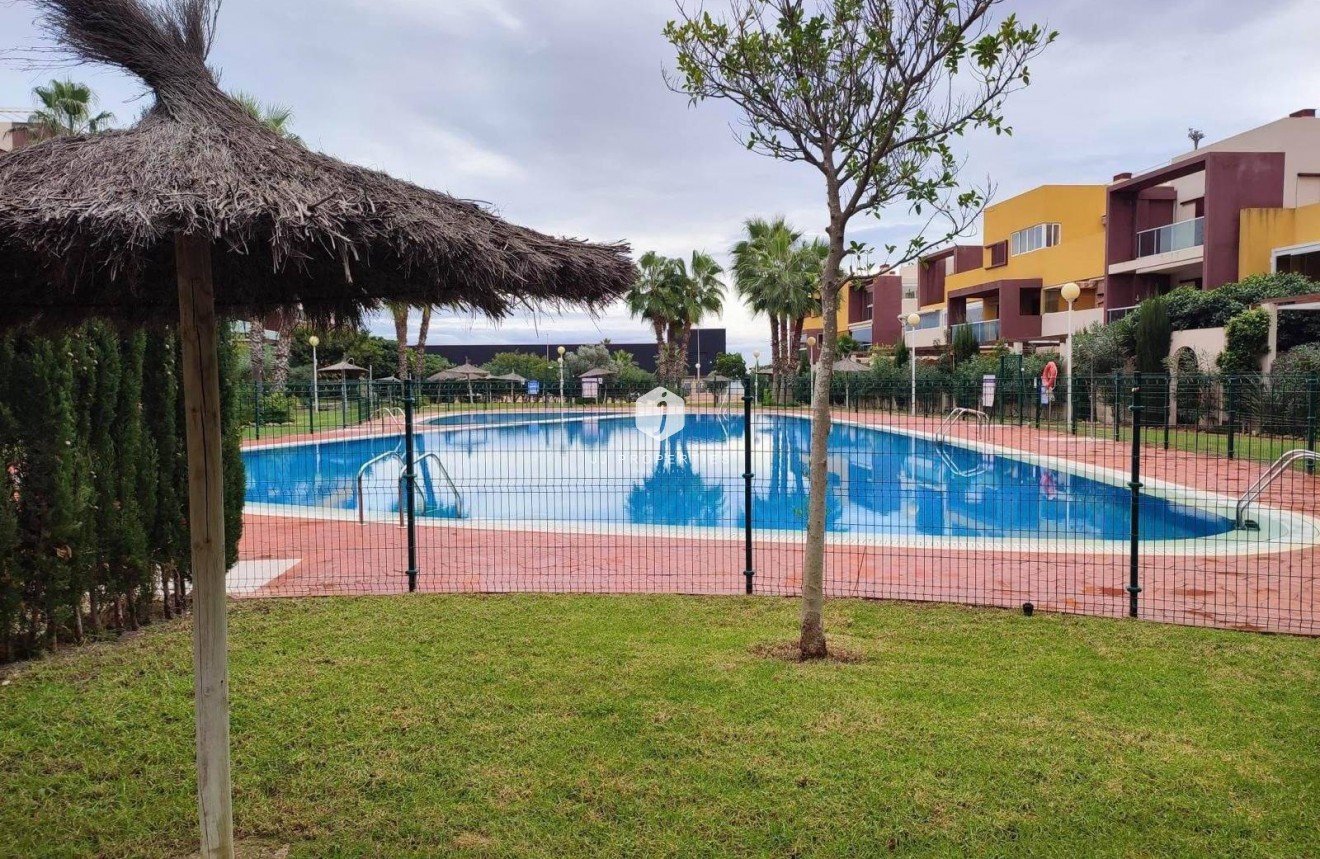 Aus zweiter Hand - Wohnung -
Orihuela Costa - Horizonte - La Campana