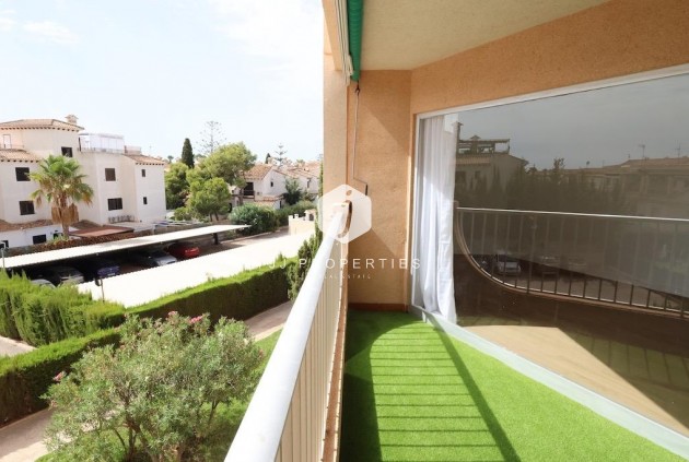 Aus zweiter Hand - Wohnung -
Orihuela Costa - Costa Blanca
