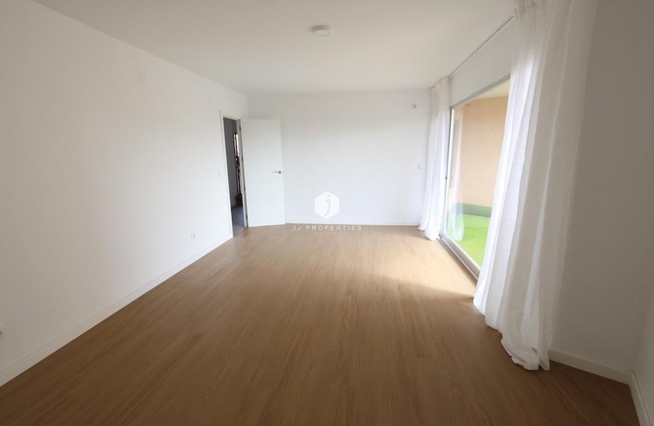 Aus zweiter Hand - Wohnung -
Orihuela Costa - Costa Blanca