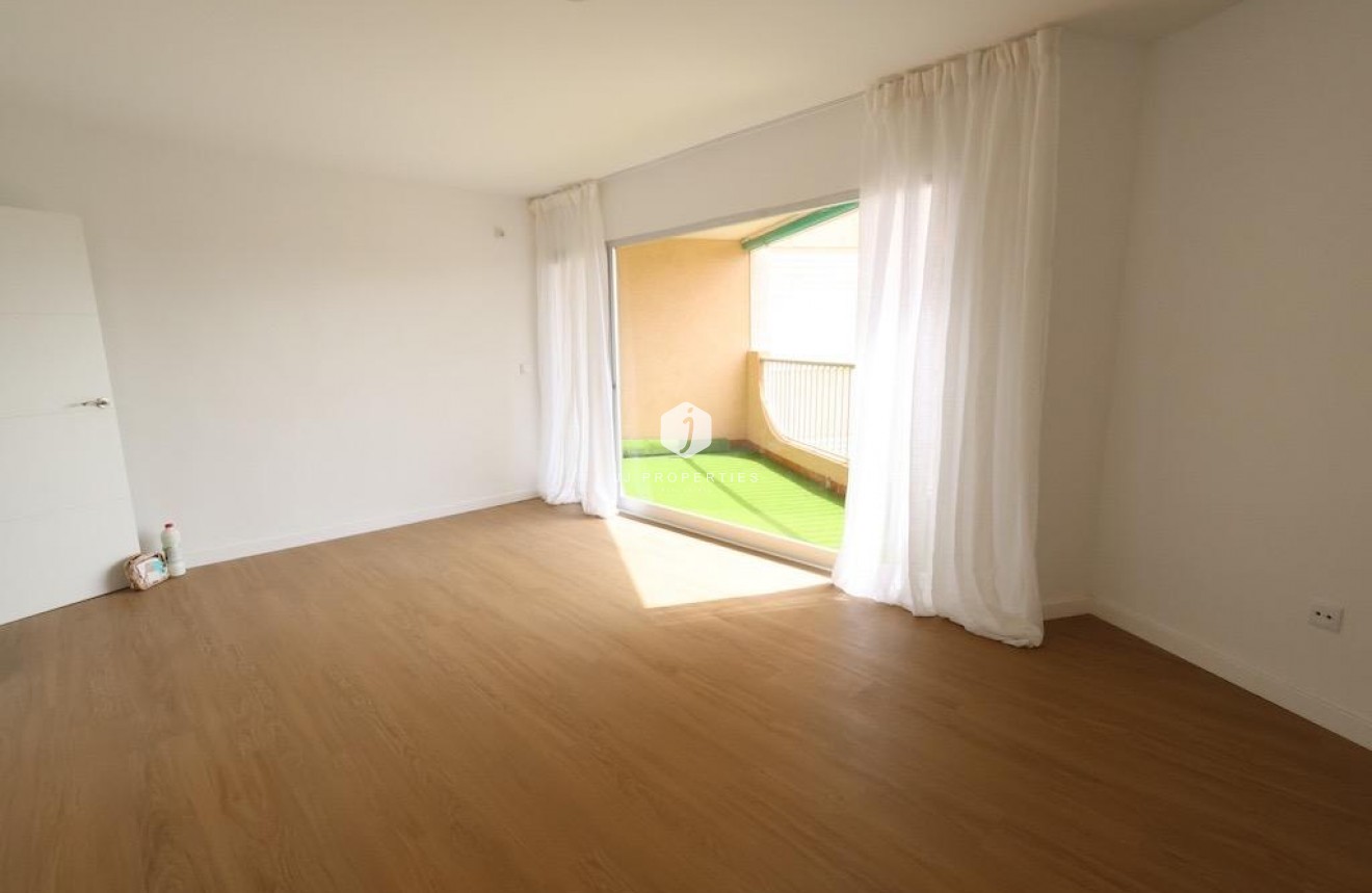 Aus zweiter Hand - Wohnung -
Orihuela Costa - Costa Blanca