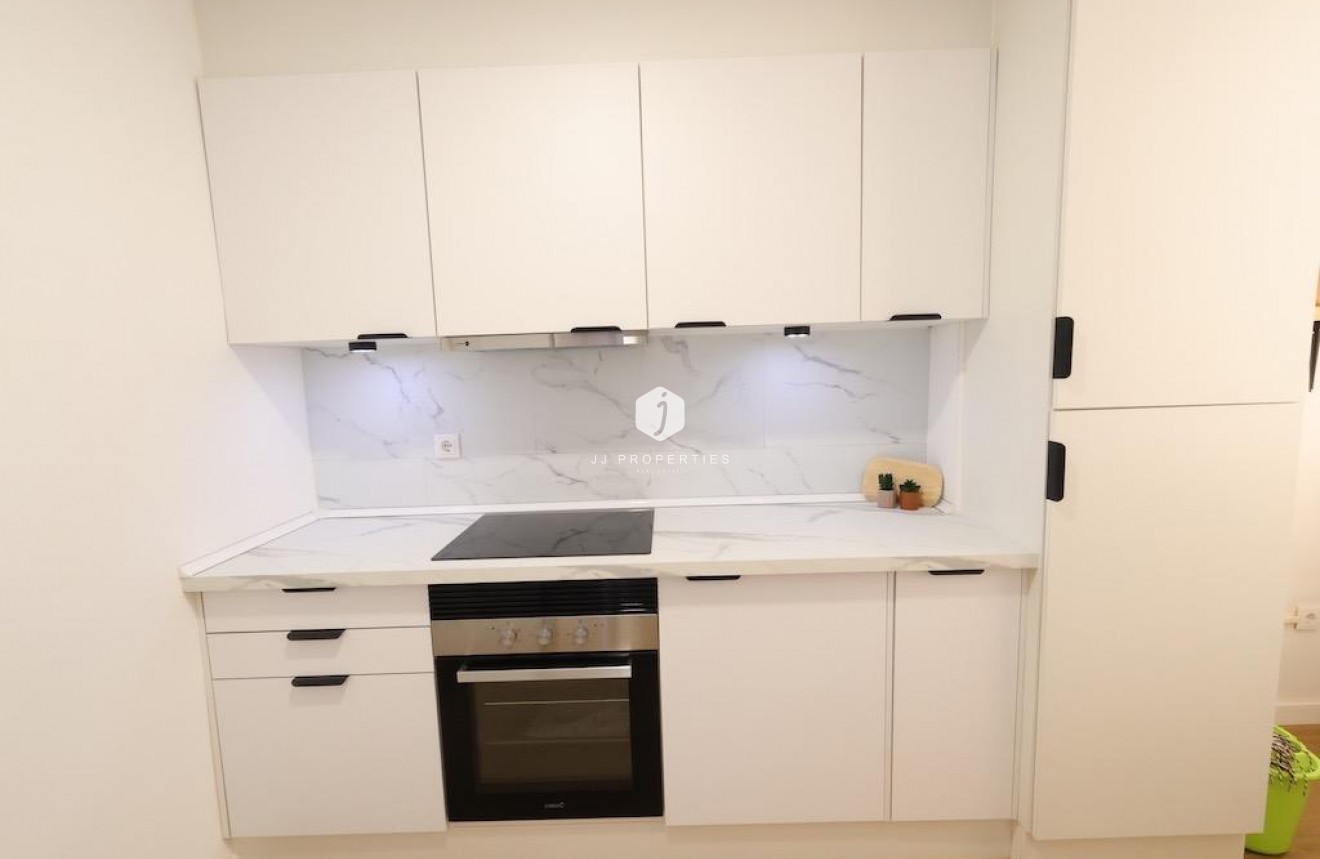 Aus zweiter Hand - Wohnung -
Orihuela Costa - Costa Blanca