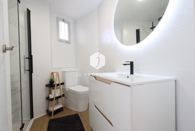 Aus zweiter Hand - Wohnung -
Orihuela Costa - Costa Blanca
