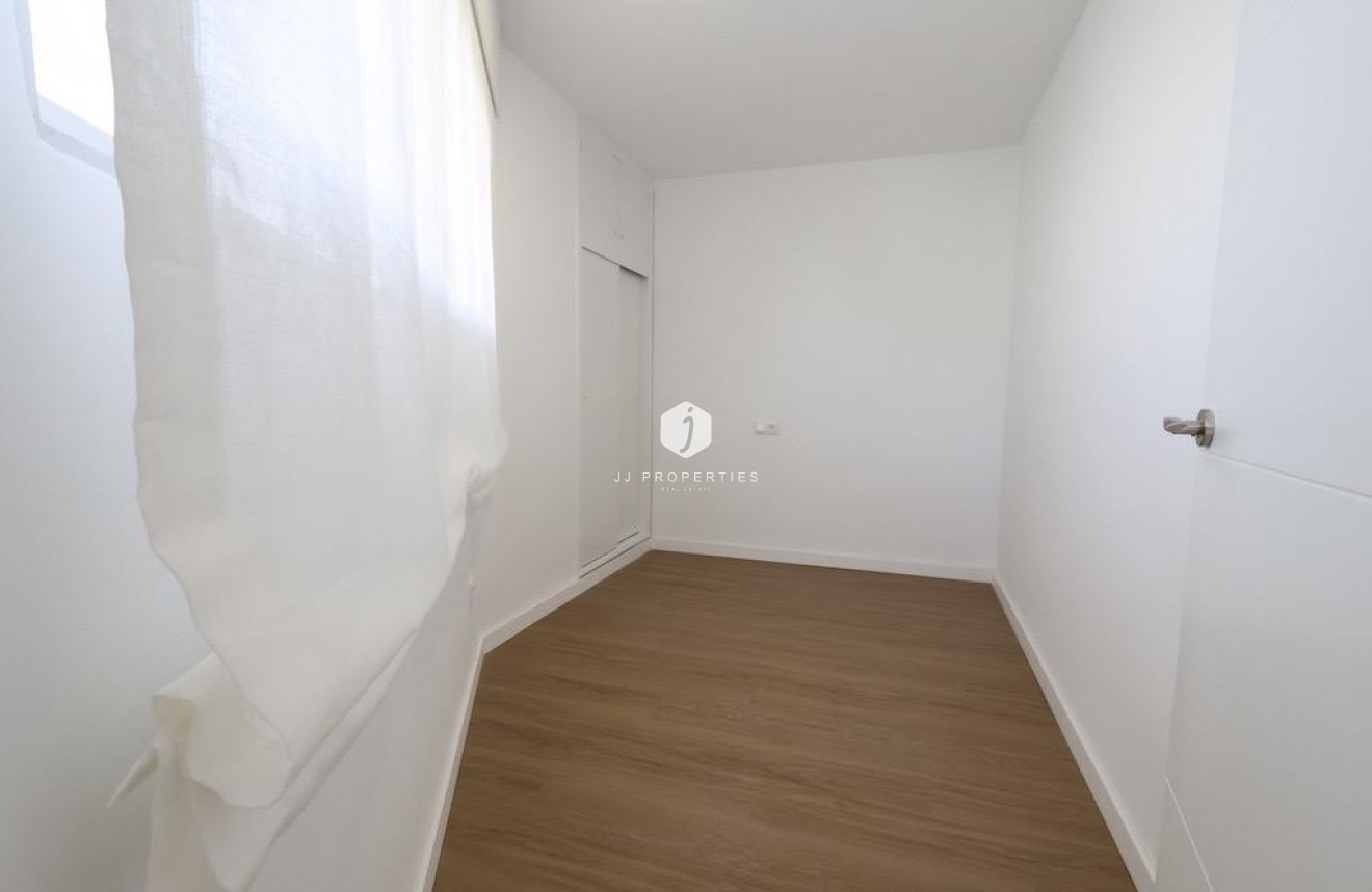 Aus zweiter Hand - Wohnung -
Orihuela Costa - Costa Blanca