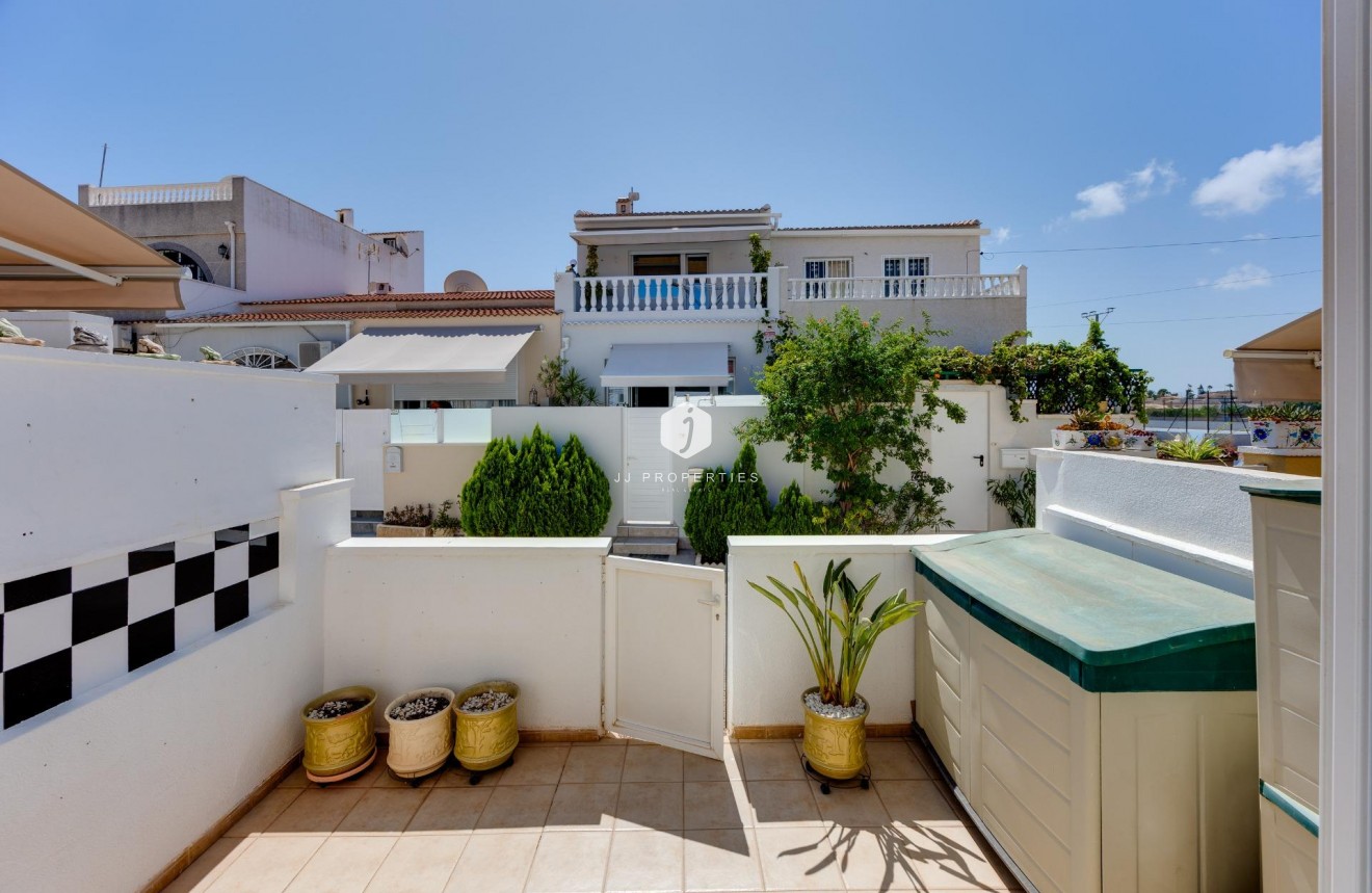 D'occasion - Chalet -
Torrevieja - La Siesta - El Salado - Torreta