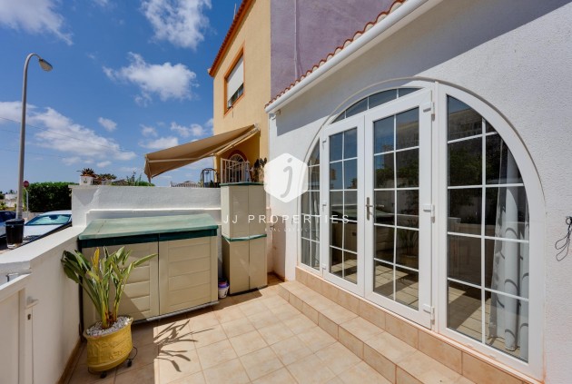 D'occasion - Chalet -
Torrevieja - La Siesta - El Salado - Torreta