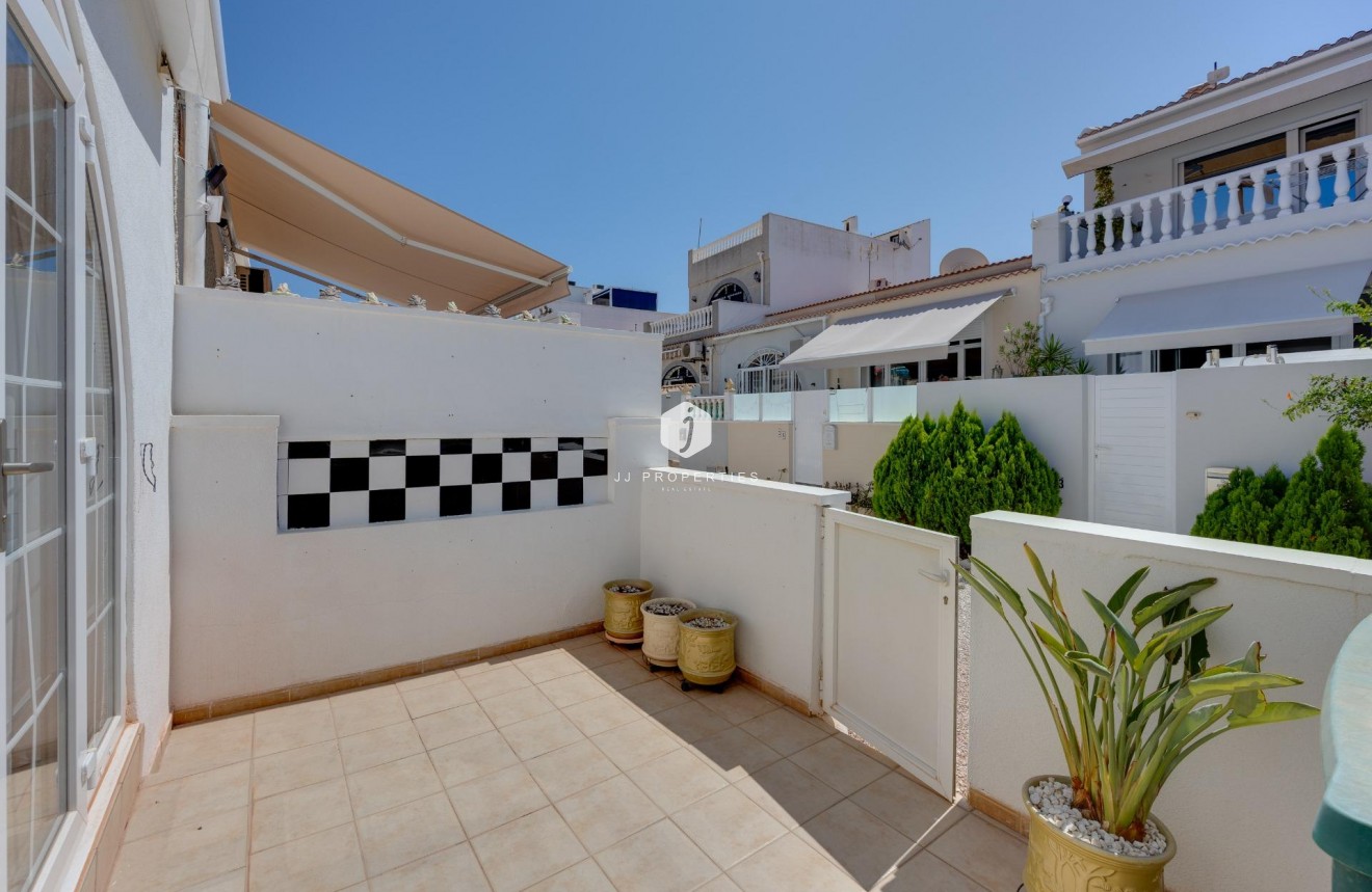 D'occasion - Chalet -
Torrevieja - La Siesta - El Salado - Torreta