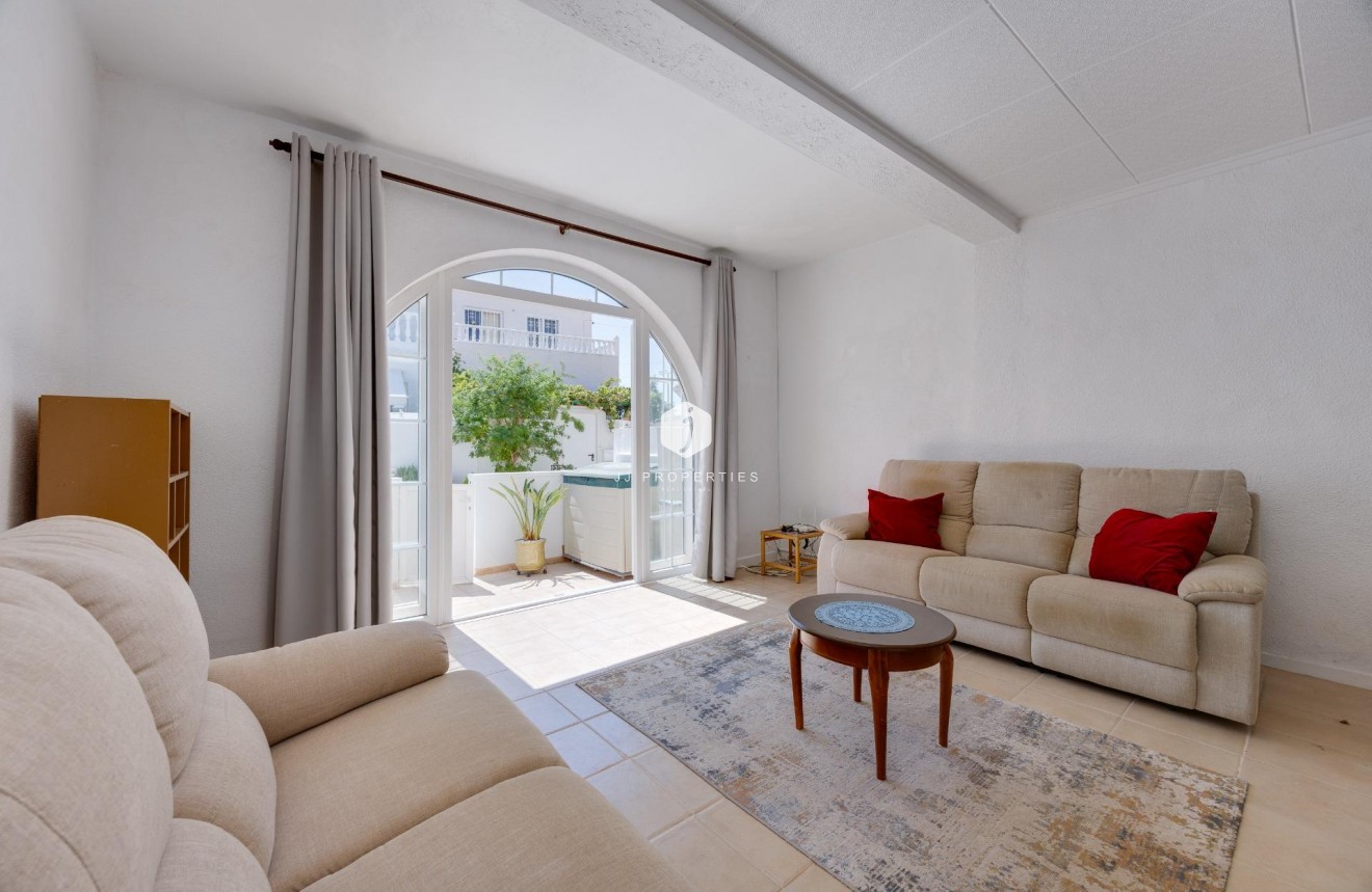 D'occasion - Chalet -
Torrevieja - La Siesta - El Salado - Torreta