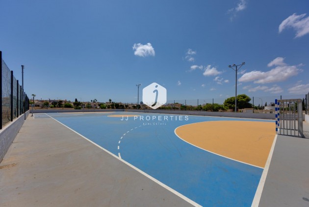 D'occasion - Chalet -
Torrevieja - La Siesta - El Salado - Torreta