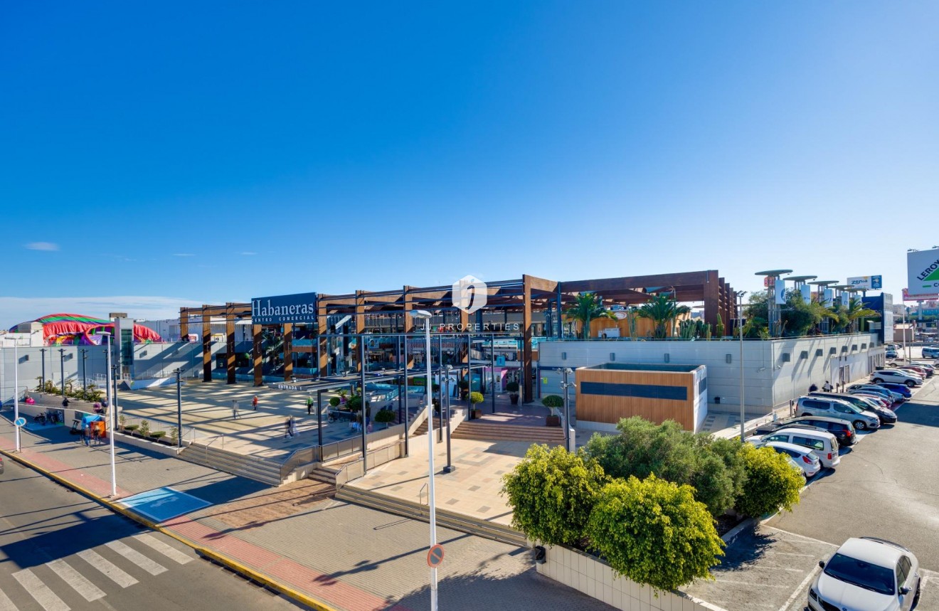 D'occasion - Chalet -
Torrevieja - La Siesta - El Salado - Torreta