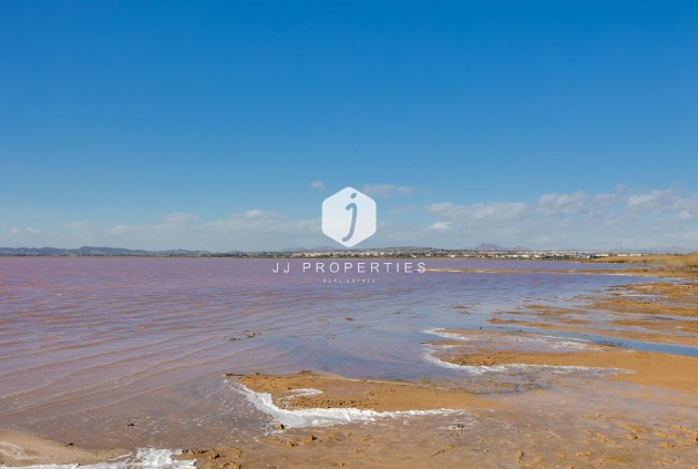 D'occasion - Chalet -
Torrevieja - La Siesta - El Salado - Torreta