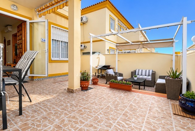 Aus zweiter Hand - Bungalow -
Orihuela Costa - Costa Blanca