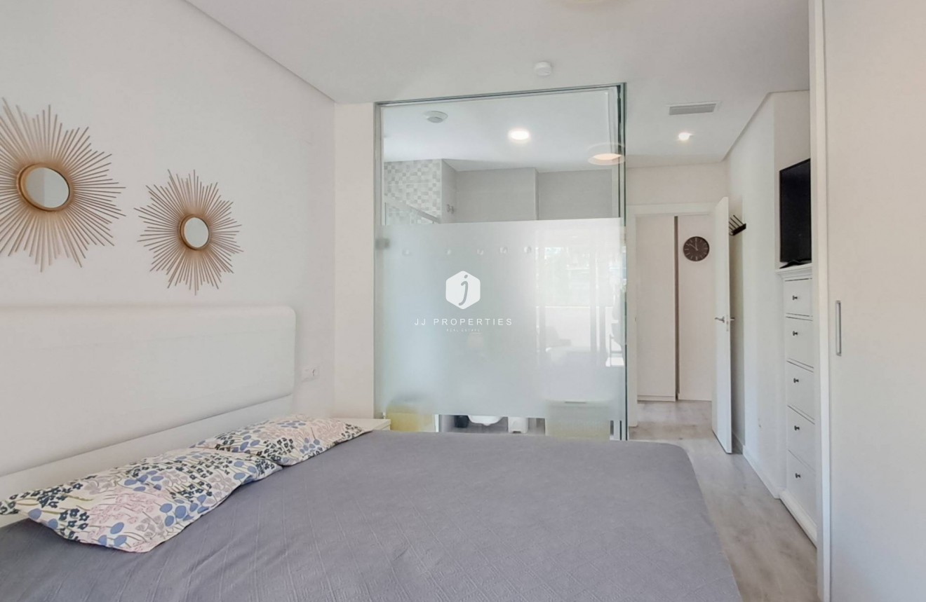 Tweedehands - Appartement / flat -
Orihuela Costa - Los Dolses