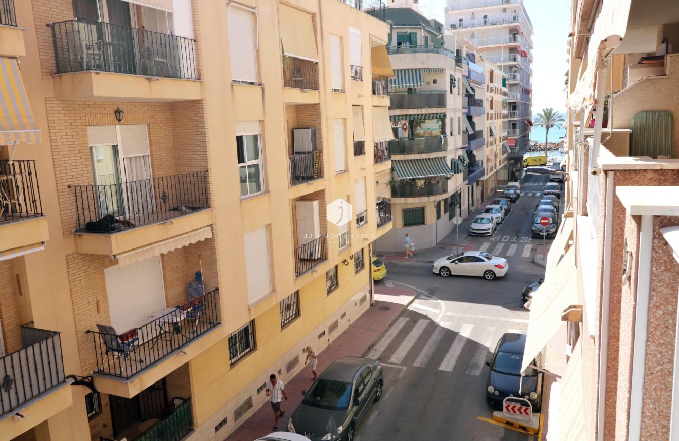 Segunda mano - Apartamento / piso -
Torrevieja - Playa del Cura