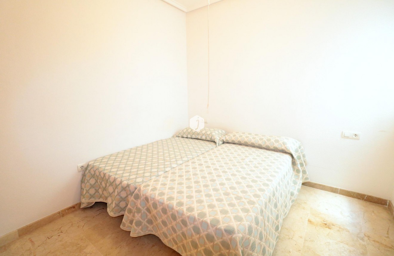 Segunda mano - Apartamento / piso -
Torrevieja - Playa del Cura