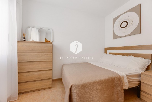 Tweedehands - Appartement / flat -
Torrevieja - Centro