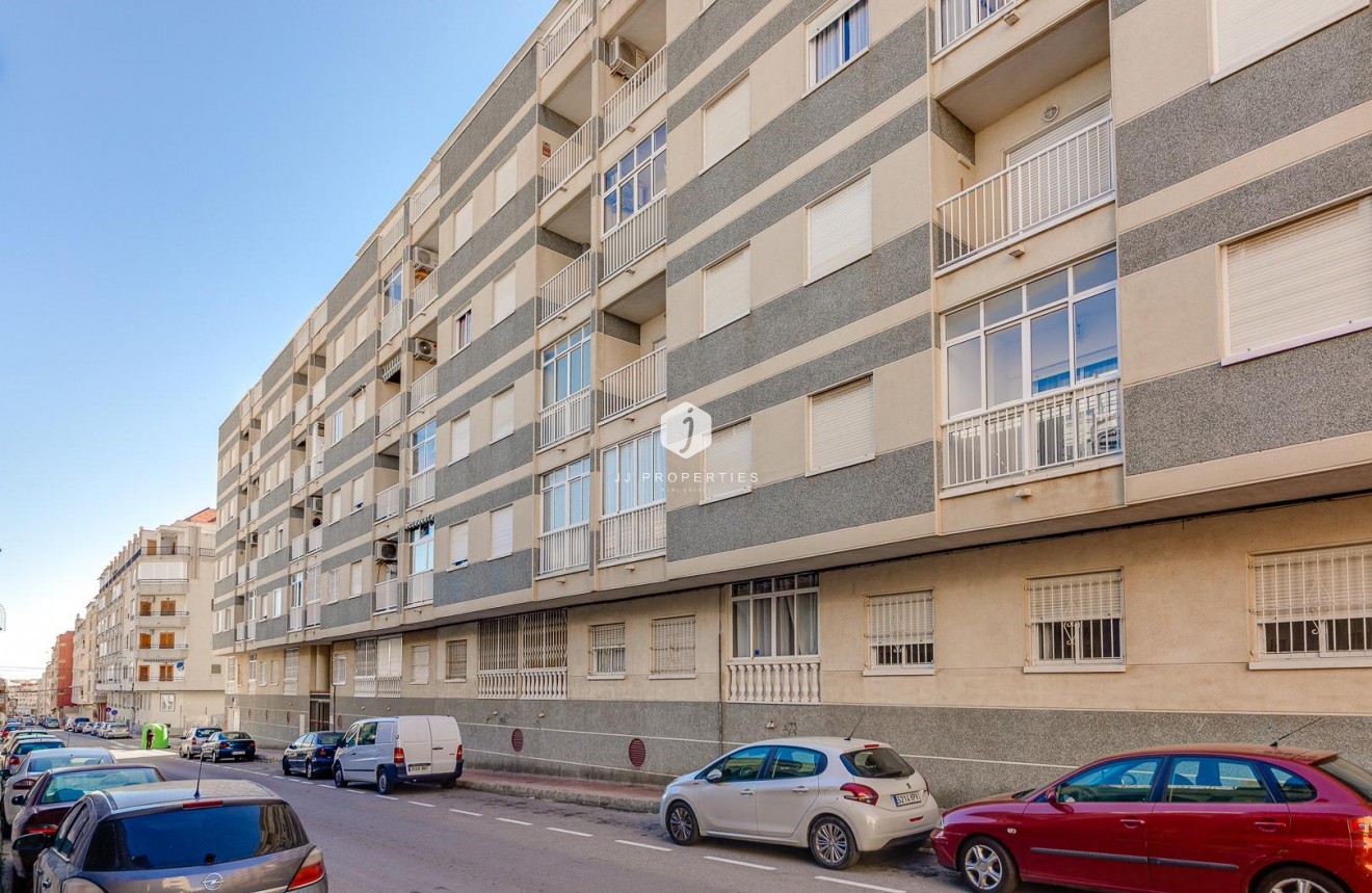 Tweedehands - Appartement / flat -
Torrevieja - Centro