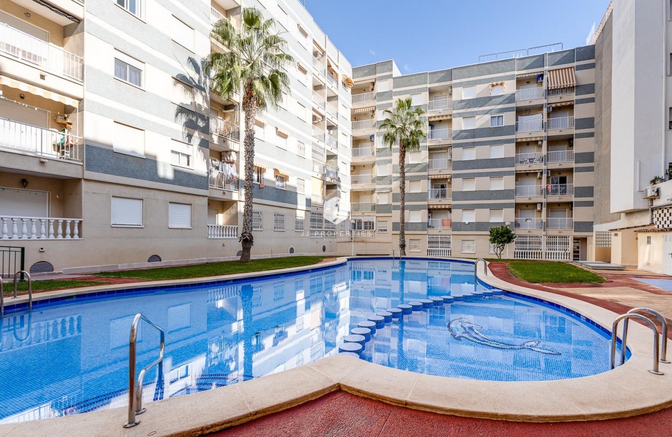 Tweedehands - Appartement / flat -
Torrevieja - Centro